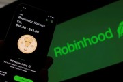 搬家公司“接盘侠”没了？标普500指数季调维持成分股不变，Robinhood、Applovin应声大跌